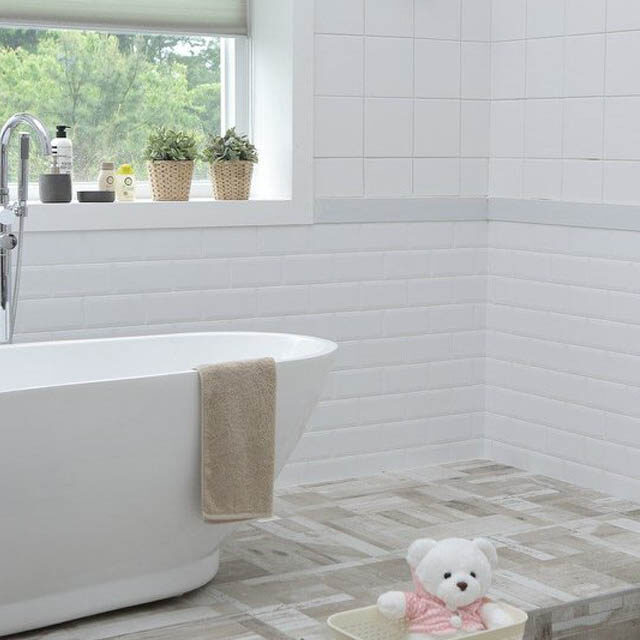 bathroom 1872193 1280 1 640x640